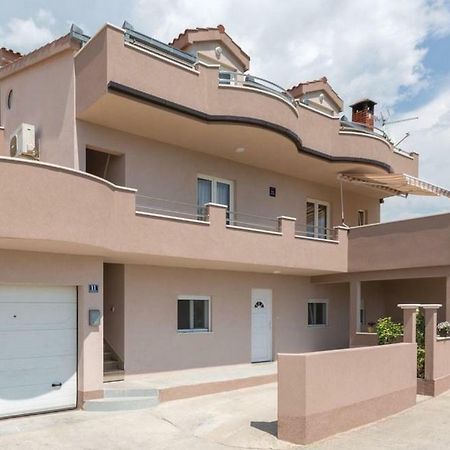 Apartments Mira Kaštela Kültér fotó