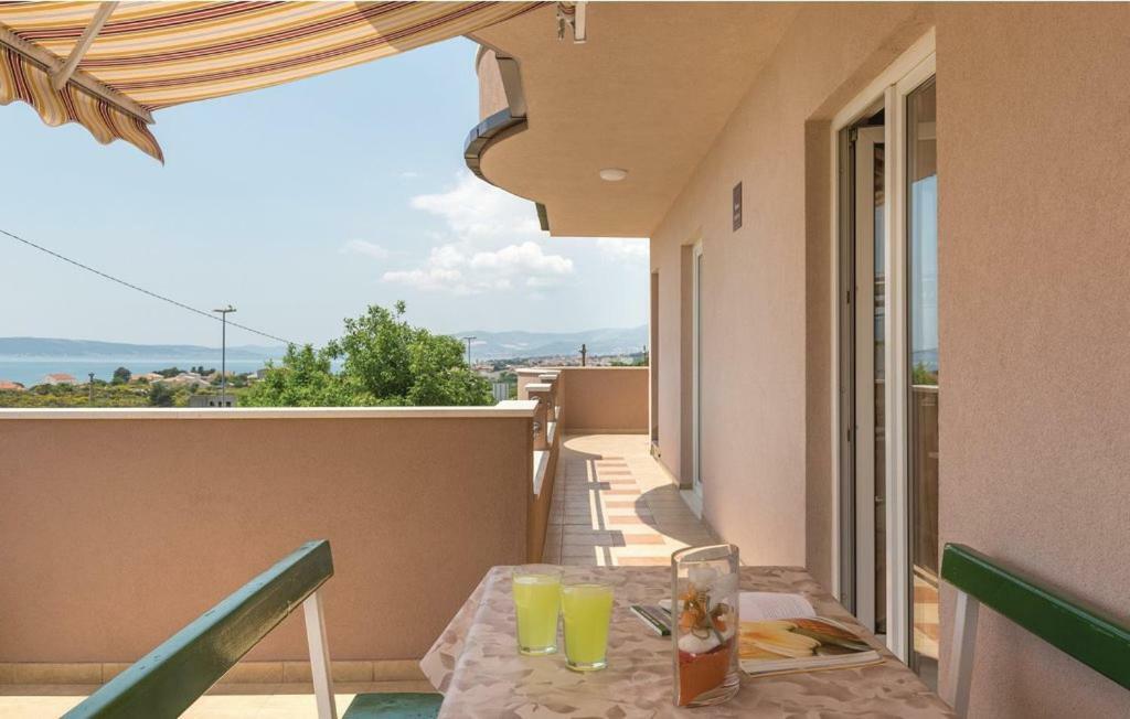 Apartments Mira Kaštela Kültér fotó